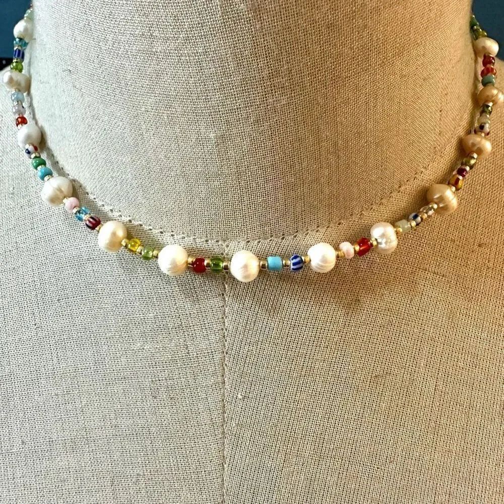 Pearl colorful beaded  choker necklace